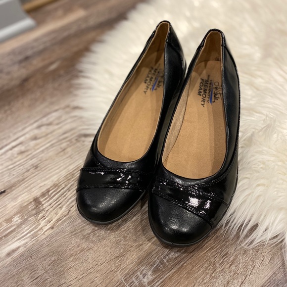 lifestride velocity memory foam flats